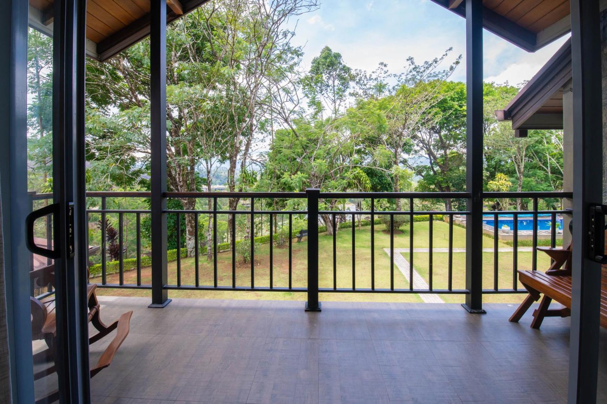 Grand Argyle Resort *